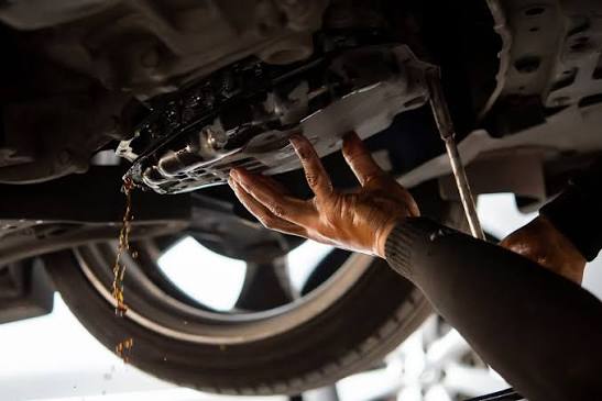 Top Signs Your Car Needs a Transmission Fluid Change